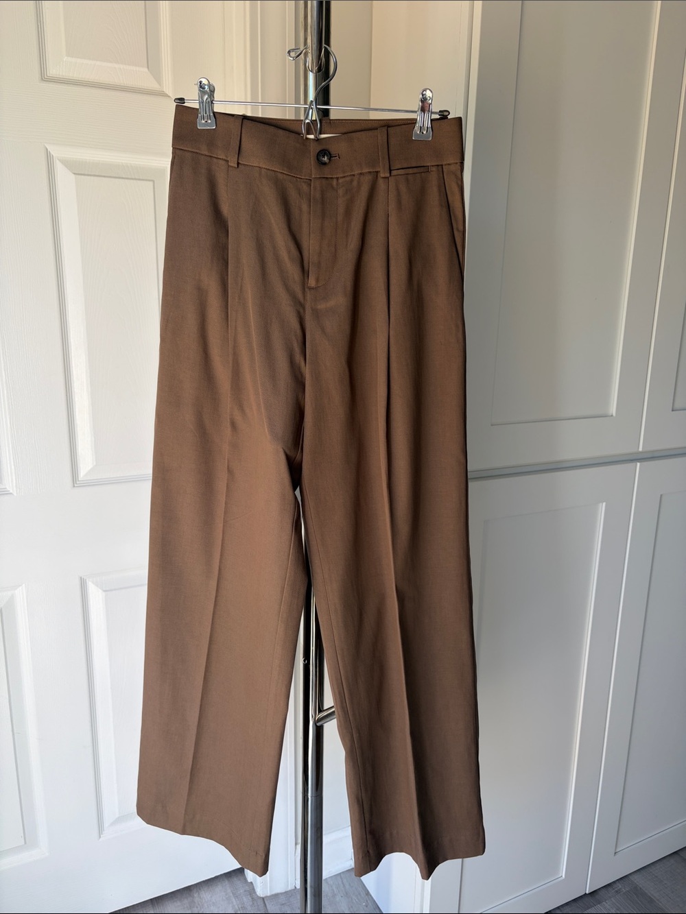 Everlane Wide Leg Women's Dress Pants in Brown, Size 00R.
